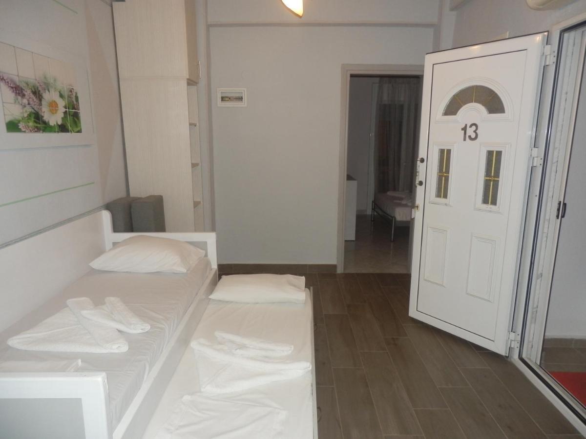 Zephyros Family Apartments 1 Ormos Panagias Bagian luar foto