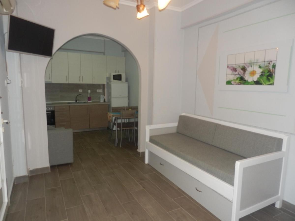 Zephyros Family Apartments 1 Ormos Panagias Bagian luar foto